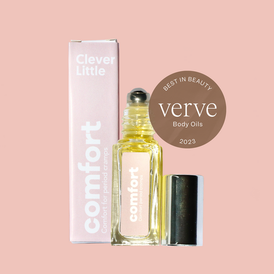 Comfort glass roller ball has a 100% natural relaxing blend of oils is a handy handbag size bottle. Made by Clever Little, it contains lavender oil to soothe, eucalyptus oil to ease and wintergreen oil for its comfort and beautiful skin-loving jojoba oil blend for a moment of relaxation.
