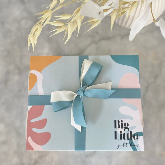 Gift box NZ | Empty gift box | New Zealand made products | Box for a gift | If you need a larger box for your gifts then here it is! Our larger size mint petals fabric box is the perfect choice! Handcrafted by Big Little Gift Box. Made from high-quality cotton fabric in a delightful mint green design.