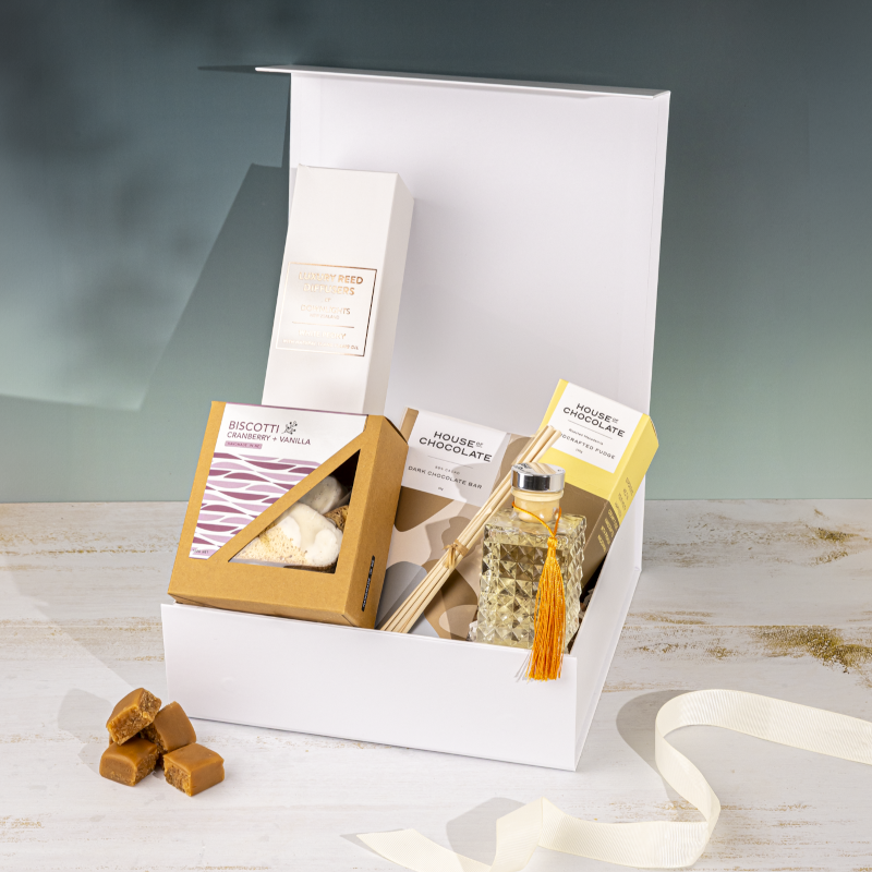 Fragrance & Treats Gift Box