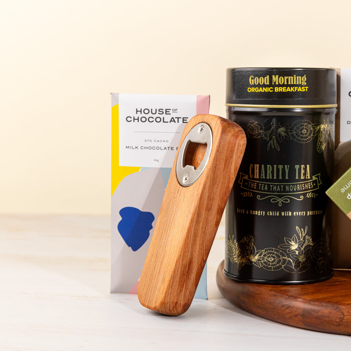 A beautifully curated housewarming gift box NZ, filled with locally made, eco-friendly treats to welcome a new home in style.