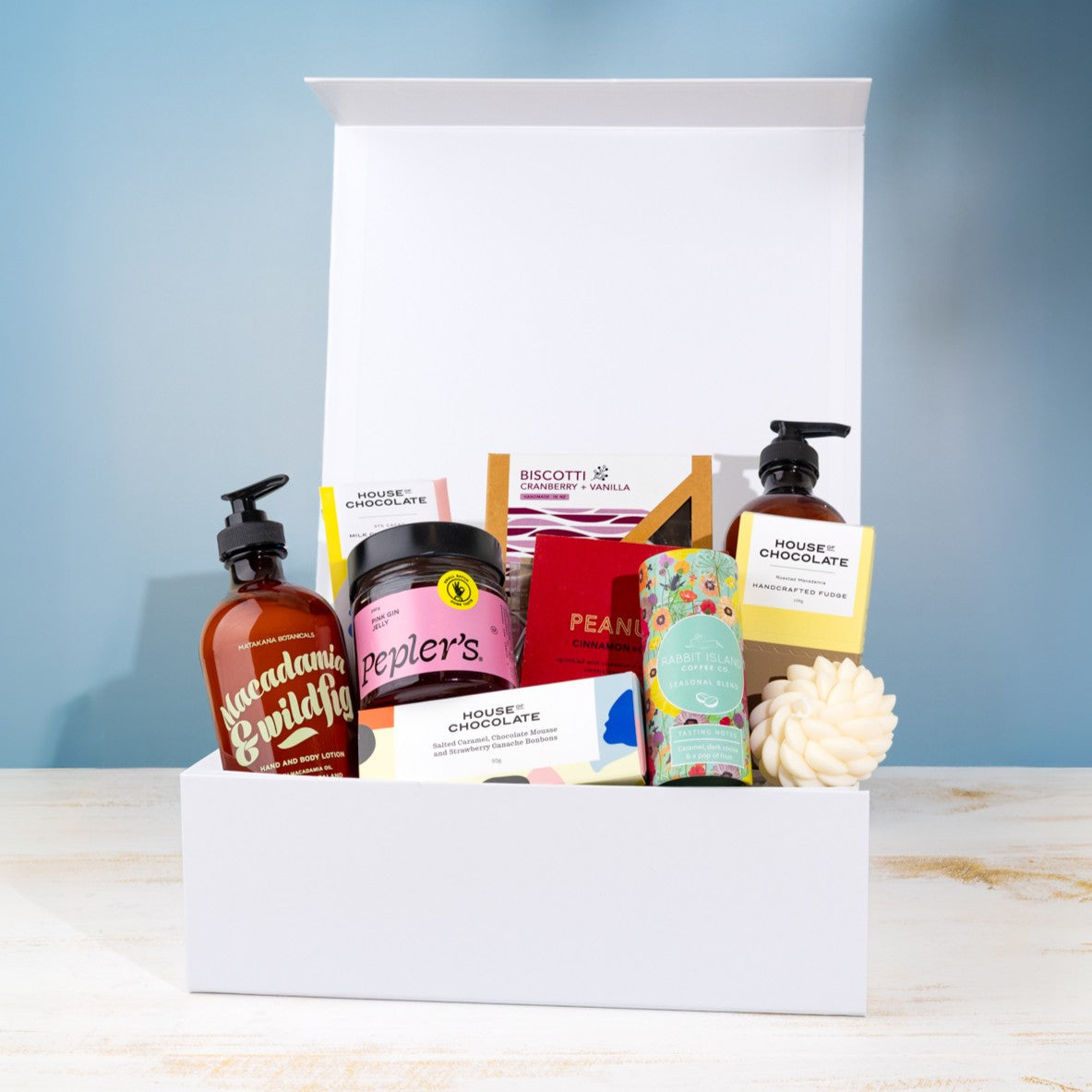 The Her Edit Gift Box
